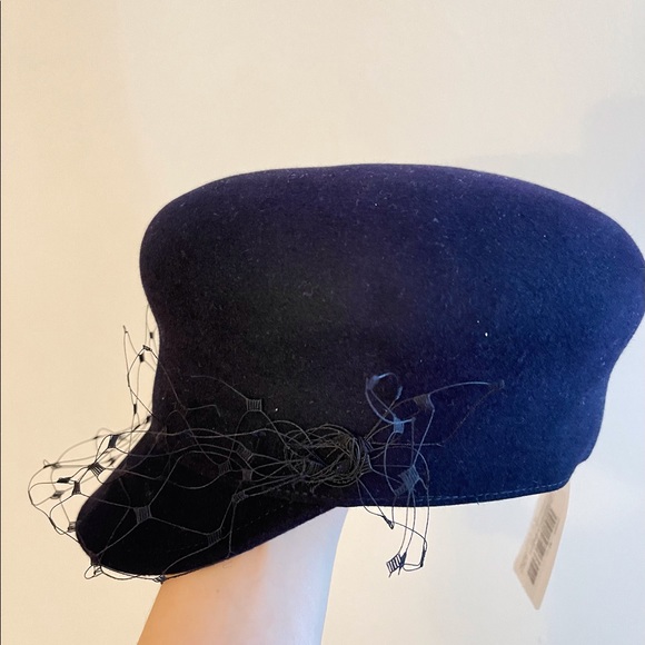 SOLD!!! Dior felt hat - Picture 5 of 12